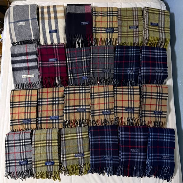 버버리 정품 체크 머플러 목도리 공용