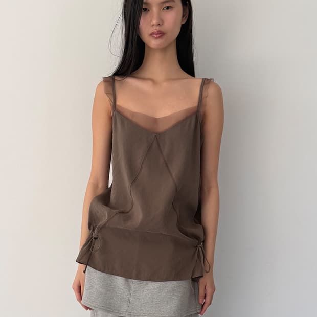 세릭 Sheer Frill Sleeveless _ Brown