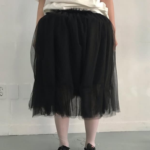 에옹쓰 샤샤 스커트 2024FW