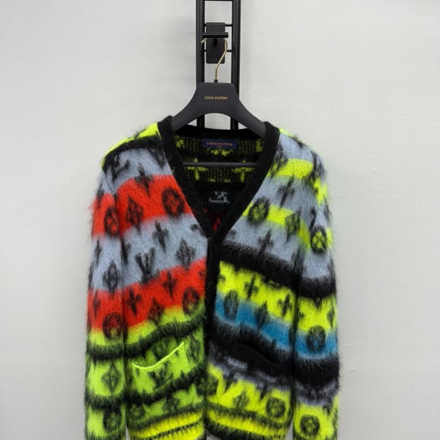 루이비통 모헤어 가디건 L