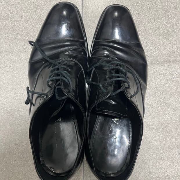 빈티지 프라다 더비