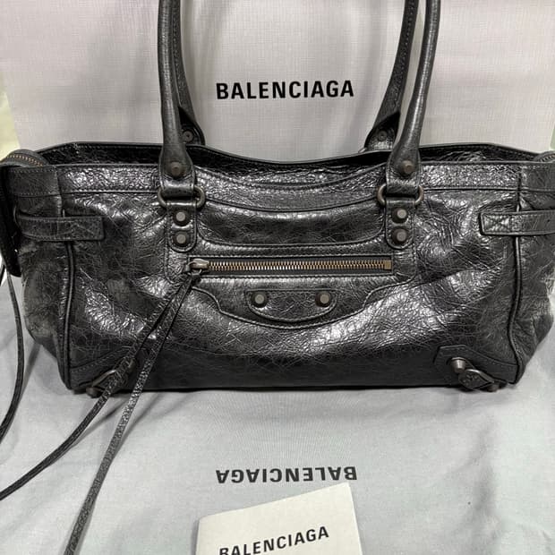 발렌시아가 르시티백 이스트-웨스트 블랙