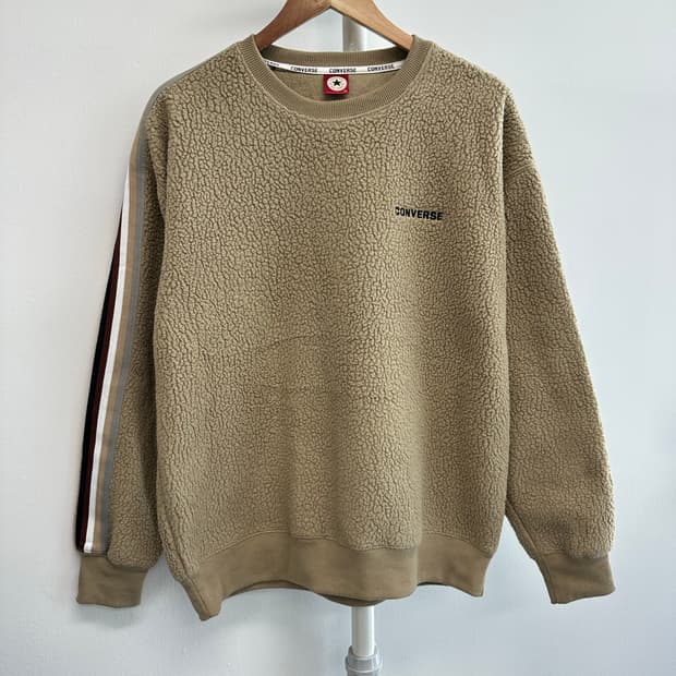 컨버스 로고 보아 맨투맨