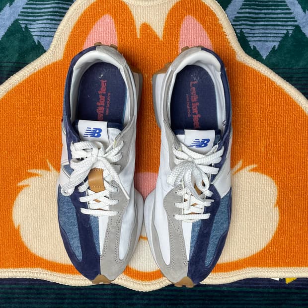 Levi's x Newbalance 327 (285)