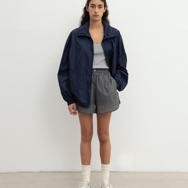 모노하 바람막이 Light vinyl tracksuit jumper