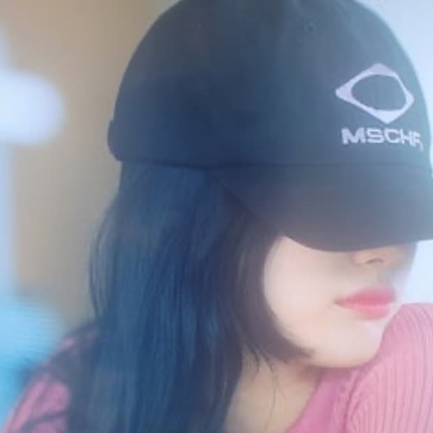 Mischief 미스치프 롬버스 볼캡 한정판 수지
