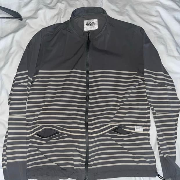 언더커버 언더맨 스트라이프 윈드브래이크 2사이즈