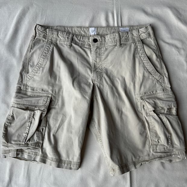 갭 스톤 카고 쇼츠 36