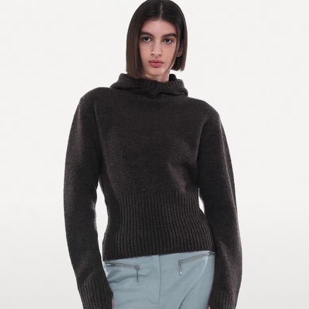 파르티멘토우먼 컷 아웃 워머 니트 후디 탑 브라운