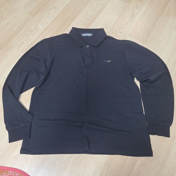 크로커다일 여성 카라티 긴팔티