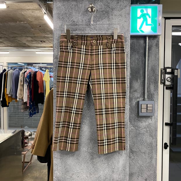 Burberry 카프리팬츠 