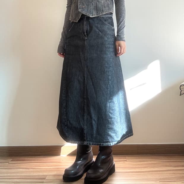 리바이스 흑청 데님 롱스커트