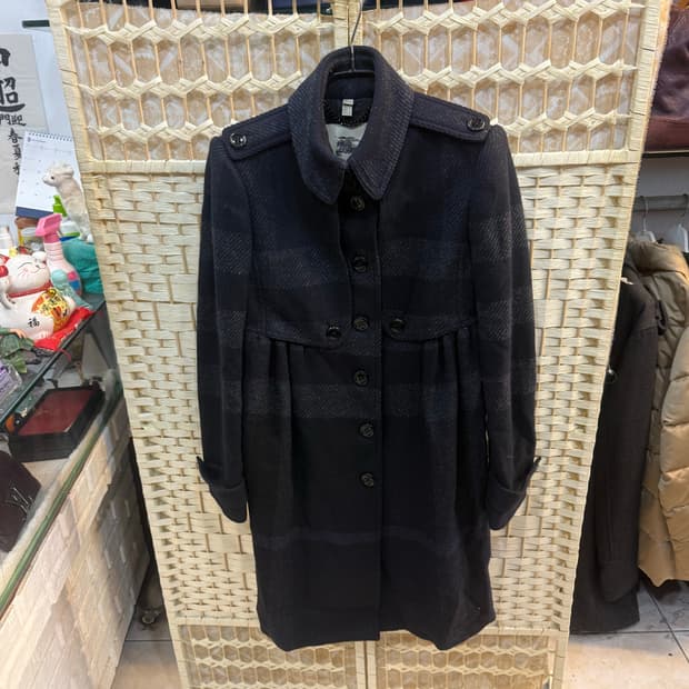 38/55-66 정품 버버리 코트 팝니다