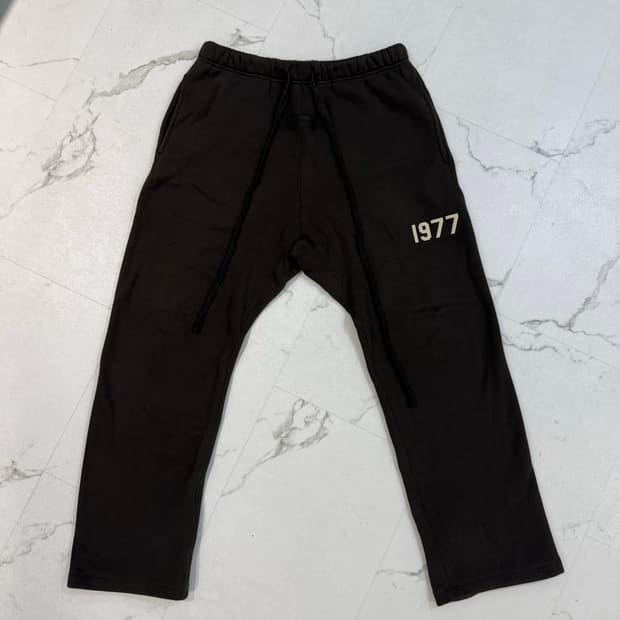 이센셜 바지 Essentials