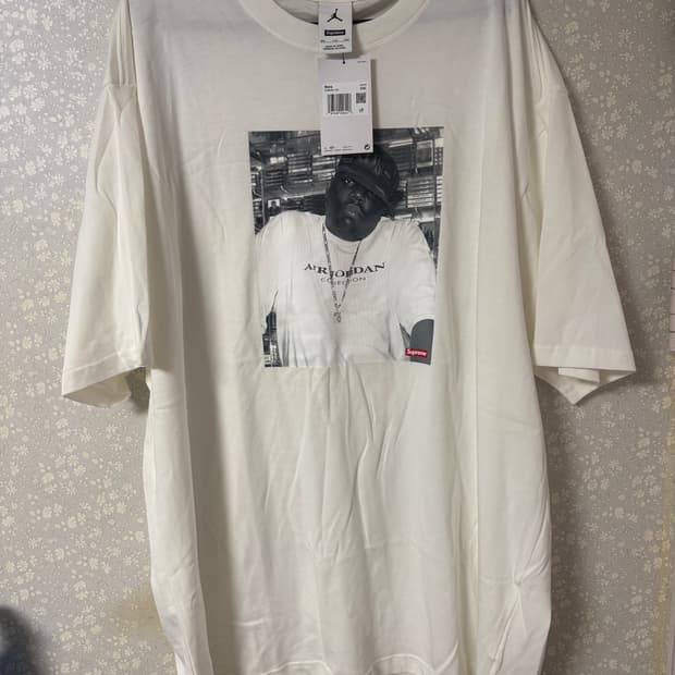 (새상품) 슈프림 x 조던 비기 숏슬리브 2xl