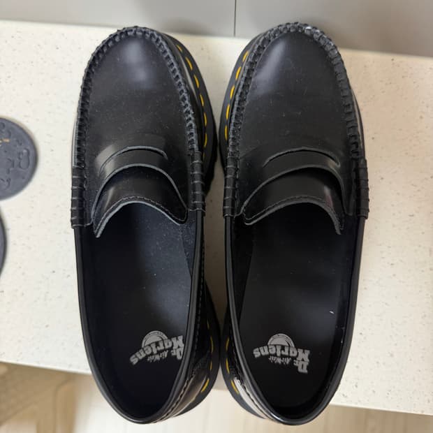 닥터마틴 로퍼(240)새상품