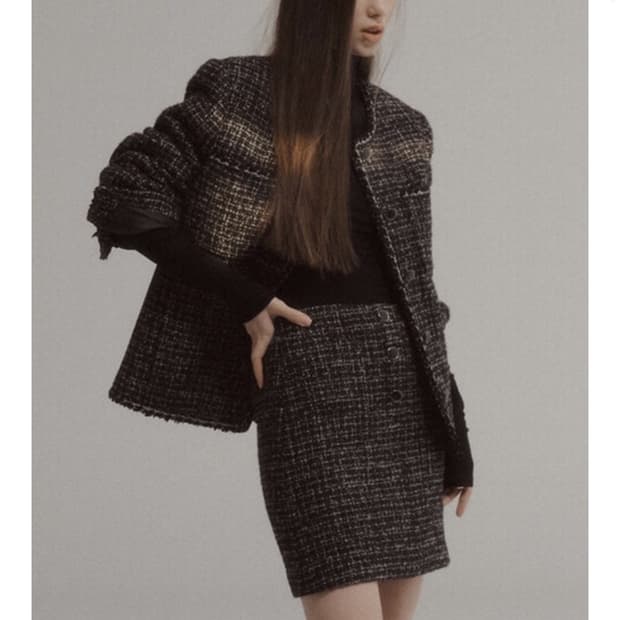 유어네임히얼 트위드 셋업