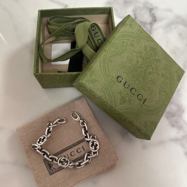 구찌 인터로킹 팔찌 여성사이즈 16