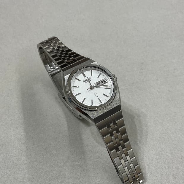 Seiko quartz(W)