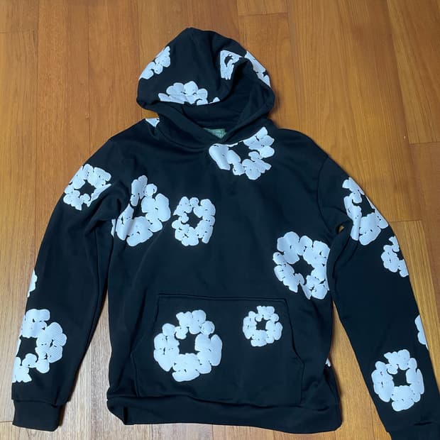 데님티어스 후드티