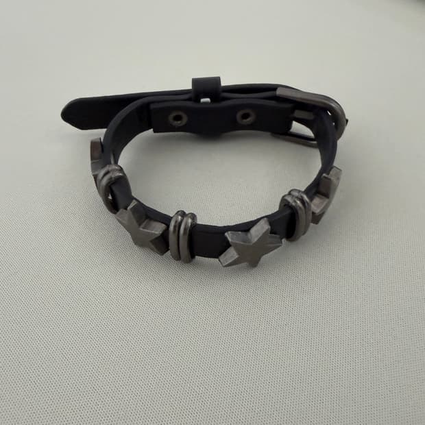 black leather star 팔찌