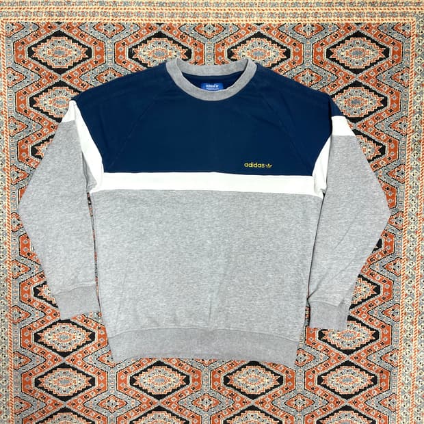  아디다스 오리지널 블루 배색 나그랑 맨투맨 남성105