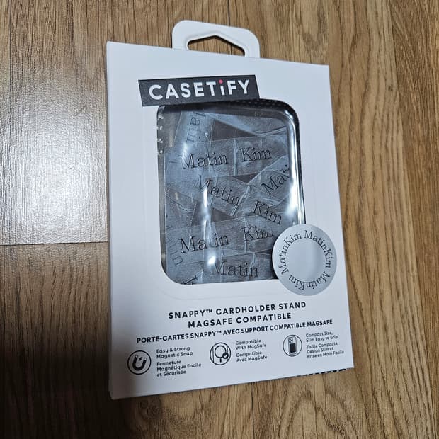 마뗑킴 케이스티파이 카드홀더 스탠드