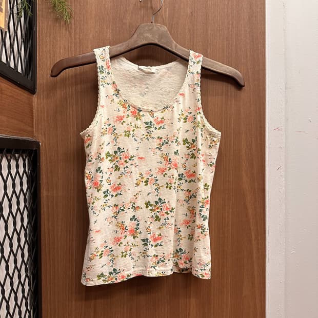 Lace Trim Floral Sleeveless