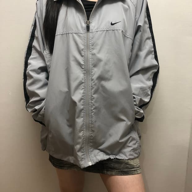 빈티지 나이키 그레이 바람막이