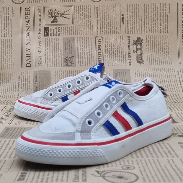 아디다스 니짜로우 흰빨파 운동화 220