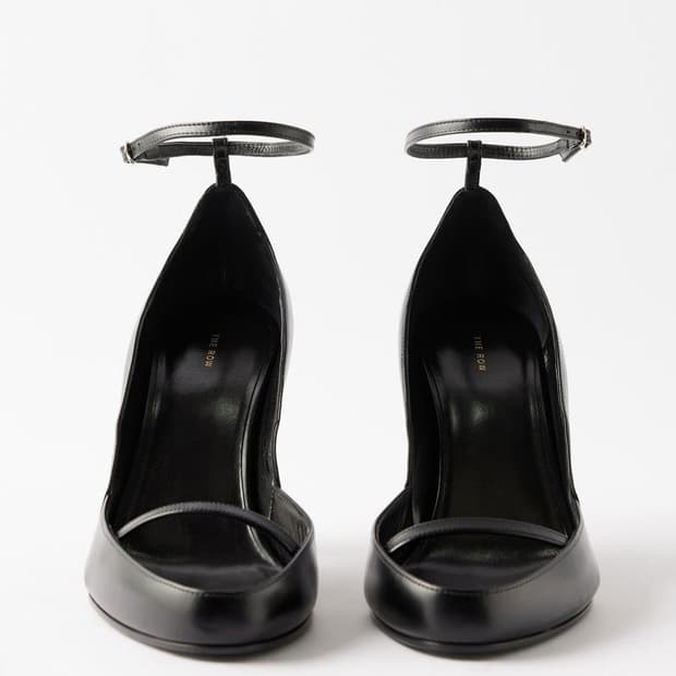 THE ROW  Round Toe 90 Leather Pumps 더로우