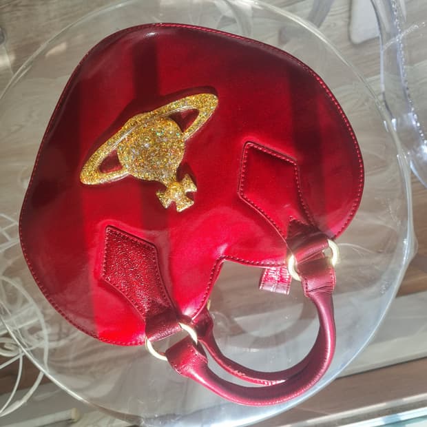 비비안 챈서리 하트백(데미지)