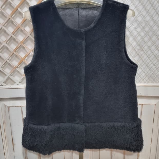 새상품] 베라왕 양모 베스트 (C874