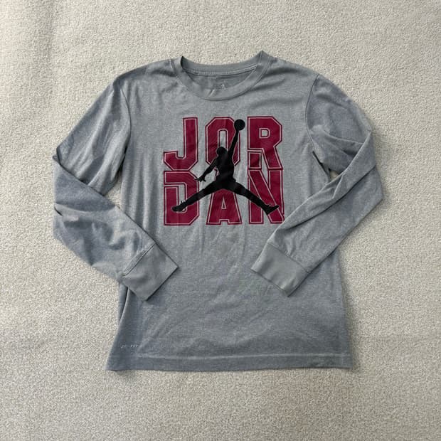 [L] 조던 주니어 드라이핏 긴팔티셔츠 0119T1