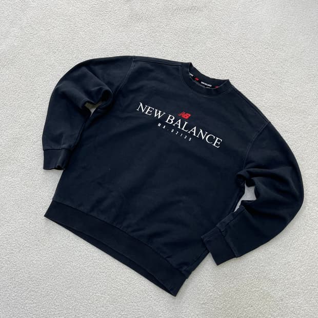 S 뉴발란스 빅로고 긴팔 맨투맨 0319M