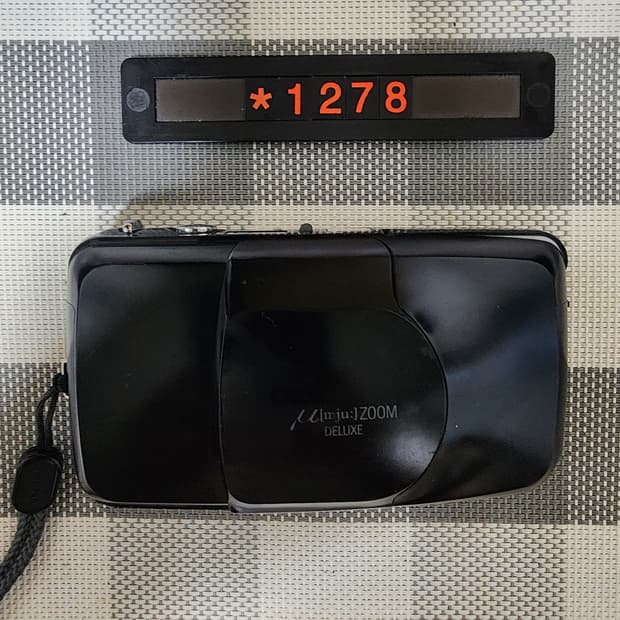 올림푸스 뮤 줌 디럭스 블랙바디 필름카메라 뮤 줌 파노라마 동일모델