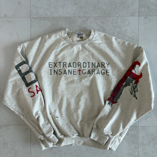 인세인 엑스트라오디너리 맨투맨