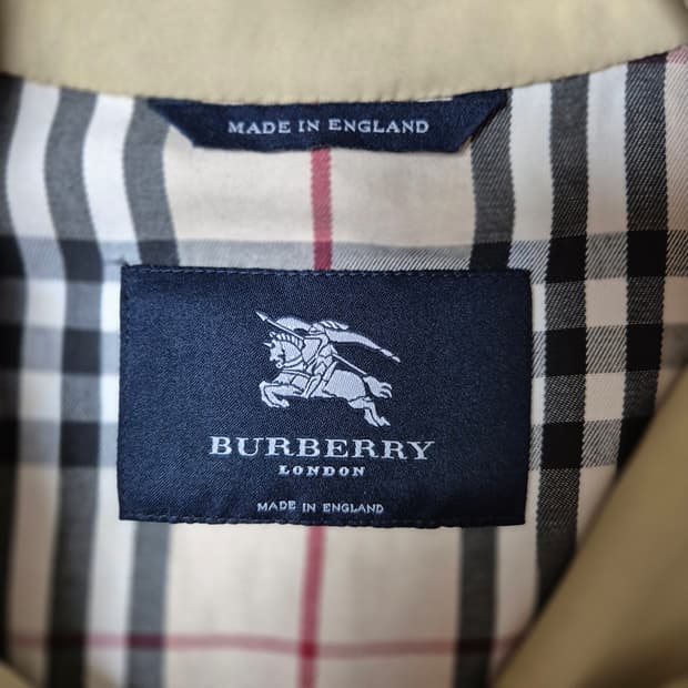 버버리 베이지 트렌치코트