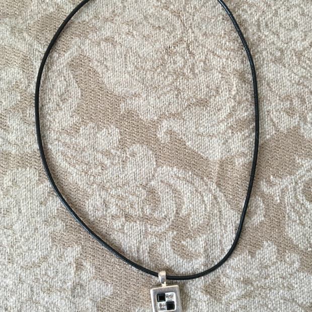 pendent necklace