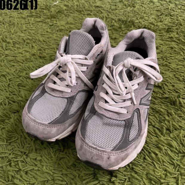 뉴발란스990v4 스니커즈