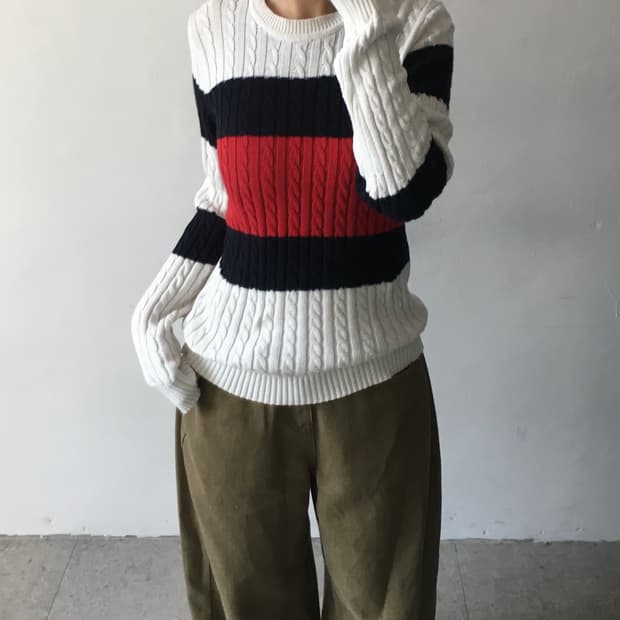 타미힐피거 배색 케이블니트