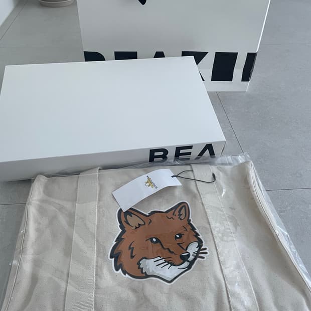 메종키츠네 에코백