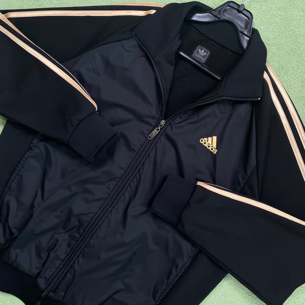 아디다스 검골 삼각 후면 빅로고 져지 트랙탑