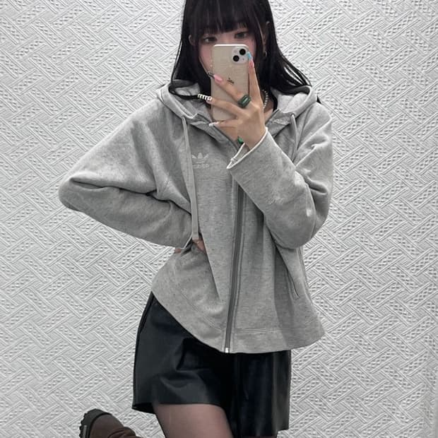 아디다스 빈티지 레트로 00's 세미크롭 후드집업 95 C12979