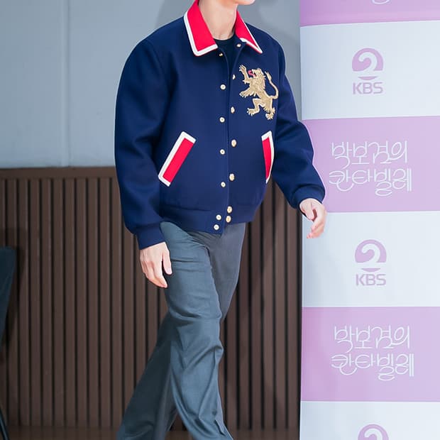 [박보검님 착용] 셀린느 25ss 라이온 플라넬 자켓
