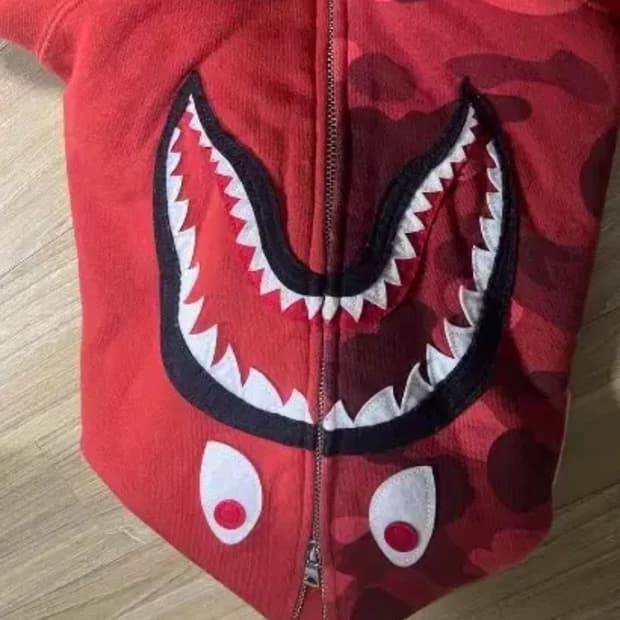 베이프 샤크후드 집업 레드 XL 