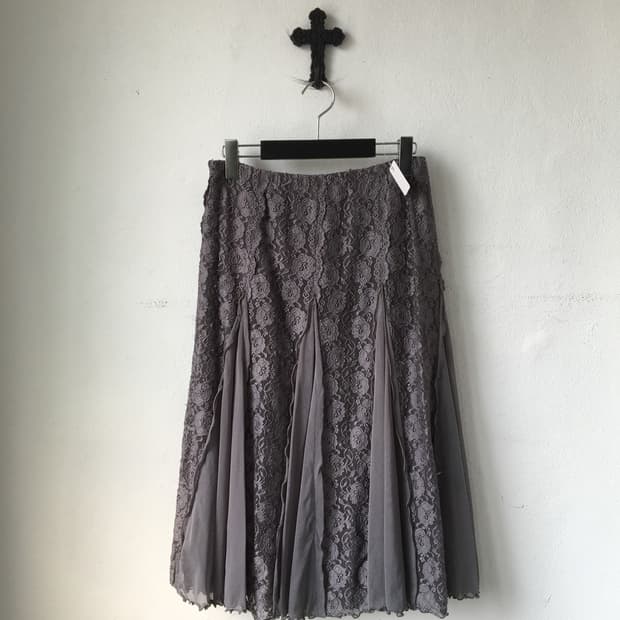 Lace flare layer skirt