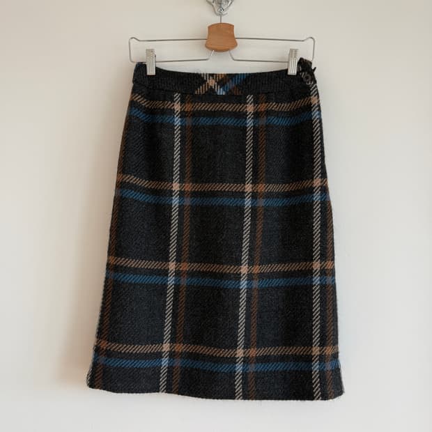 아쿠아스큐텀(Aquascutum) 울 스커트(JAPAN)