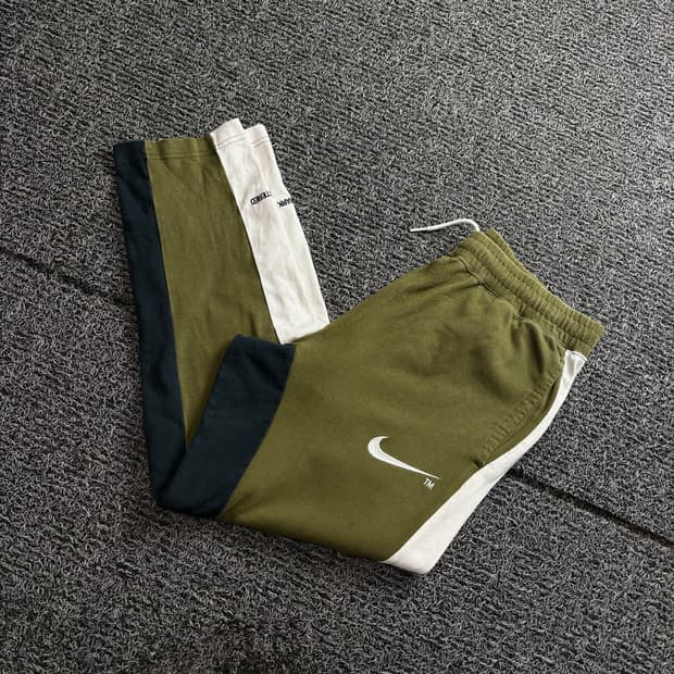 나이키 스우시 배색 스웻 트레이닝 팬츠 4068