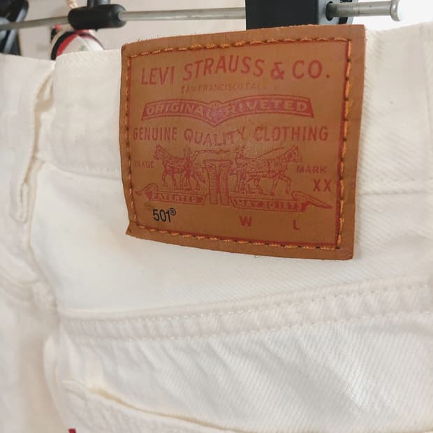 리바이스 501 화이트 프리미엄 진 w24